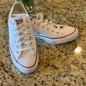 Converse Women’s 9.5